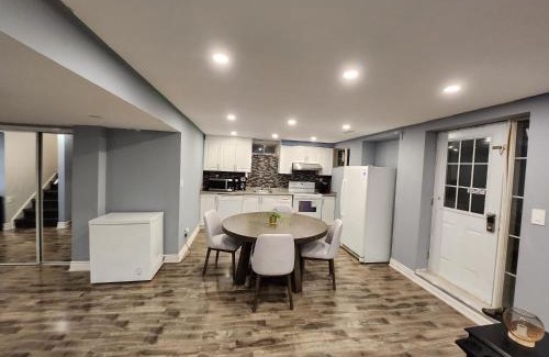Halton Regional Municipality Apartment | Adorable 2-Bedoom walkout basement Apartment