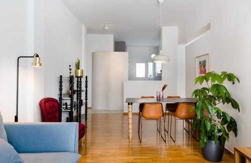 Mets Apartment | Adorable 2BD Apartment near Kallimarmaro Stadium by UPSTREET