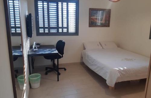 Brener Apartment | Adorable 3 bedroom Brenner "Hill" suite
