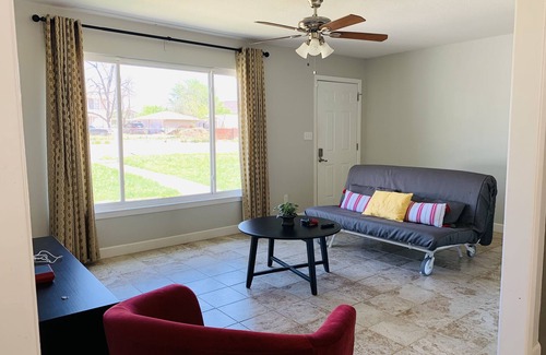Pecan Springs Springdale House | Adorable Cozy House