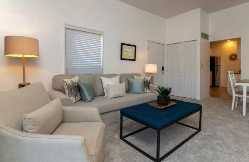Mount Adams Apartment | Adorable MtAdams 2BR near it all