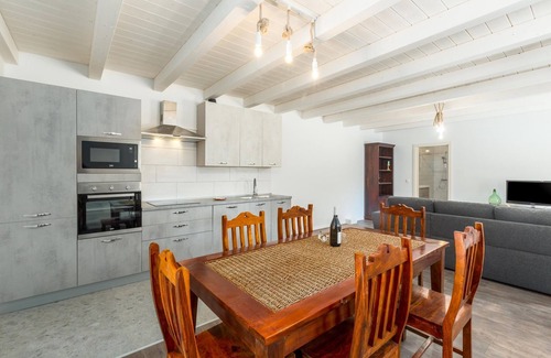 Kringa House | Adorable villa with private pool