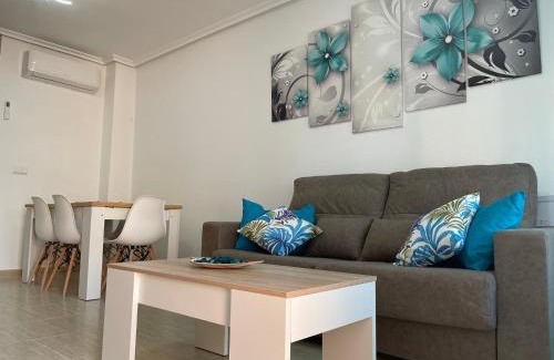 San Juan de los Terreros House | Adosado playa, geoda y Aguilas cerca, con barbacoa y piscina en San Juan de los terreros