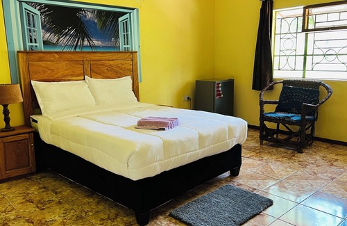 Livingstone House | Adrenaline Lodge and Tours