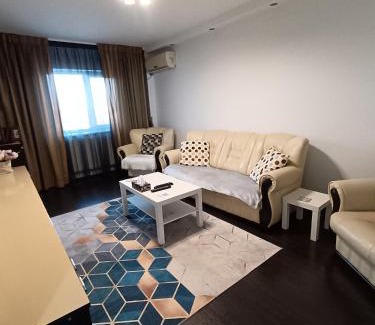 Ploiesti Apartment | Adrian Home 3 rooms apartment