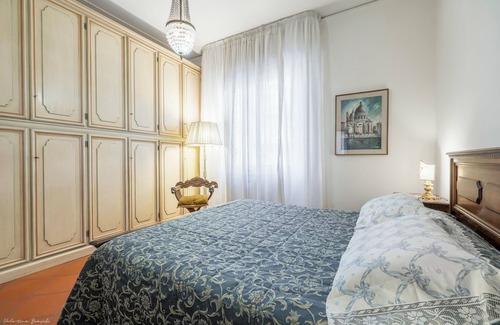 Scandicci Apartment | Adriana House Elegant and Bright