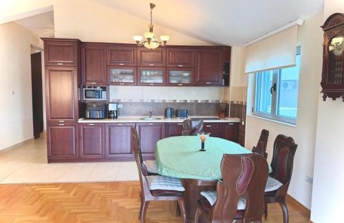 Przno Apartment | Adriatic Home