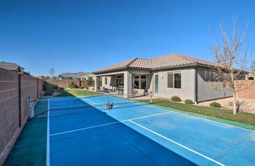 Hurricane House | Adventure Bound Home with Pickleball, Hot Tub and More