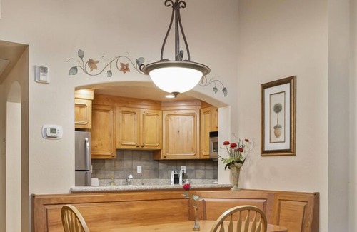 Midway Villa | Adventure Hub~Backcountry Ski|Snowmobile|Scuba Diving Villa 3049-1