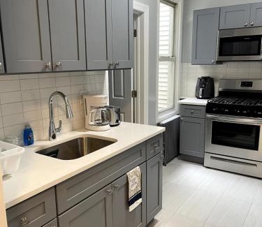 Union City Apartment | Adventures In NYC Only 10 Mins to NYC