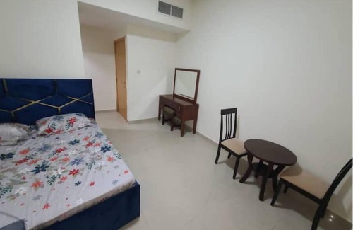International City Apartment | Dubai Home 403MR