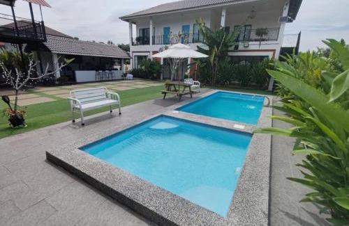 Kuala Kangsar Hotel | Aeden Villa Roomstay & Homestay