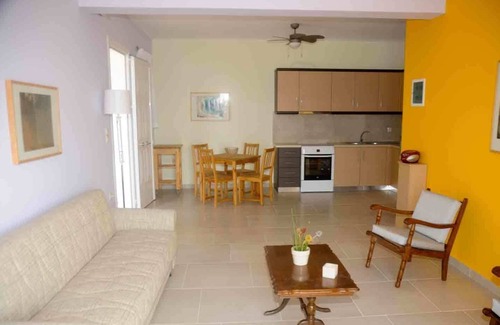 Loutraki-Agioi Theodoroi House | Aegean View Villa