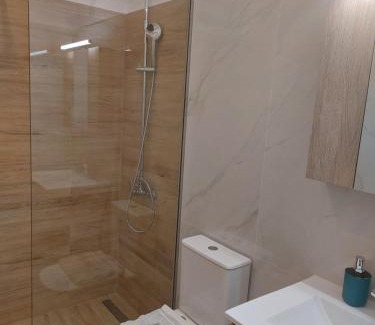 Loutraki-Agioi Theodoroi Apartment | Aegean View Villa