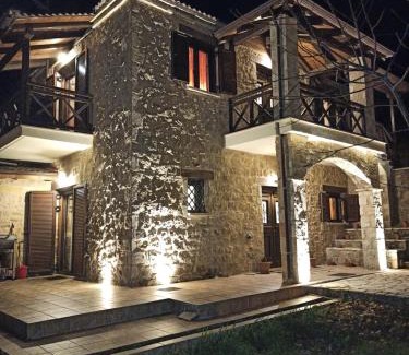 Synikia Mesi Trikalon Villa | AELIA HOME