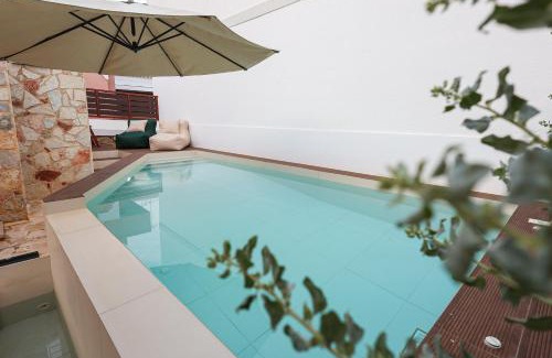 Kilada Villa | Aeolian Stone Villa