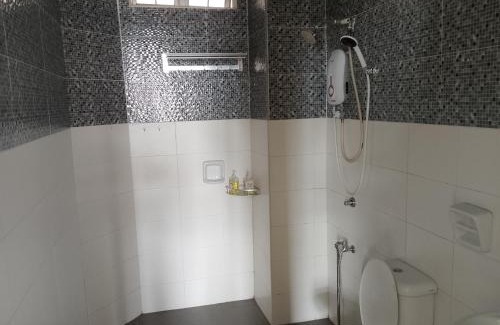 Taman Desa Tebrau House | Aeon homestay Tebrau City residences