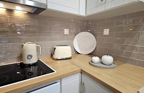 Panormos Apartment | Aeraki Luxury Apartment - 2 bedroom apt. in Kalymnos - 400m from Kantouni Beach