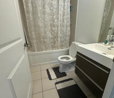 The Queensway Apartment | Aesthetic 1 bedroom Apartment