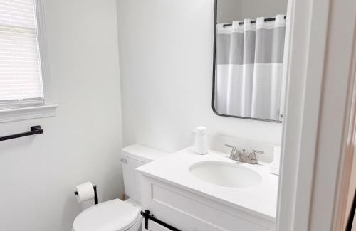 Clarksville House | Aesthetic Home Near Ft Campbell