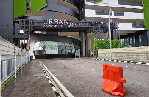 George Town Apartment | Aesthetic Urban Suite With Infinite Pool & Gym