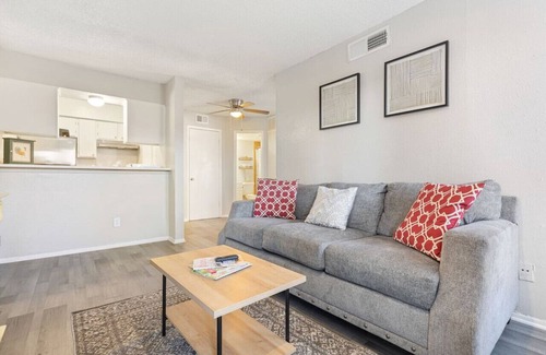 Park Central Apartment | AFFORDABILITY AT ITS FINEST! COZY 1 BED 1 BATH