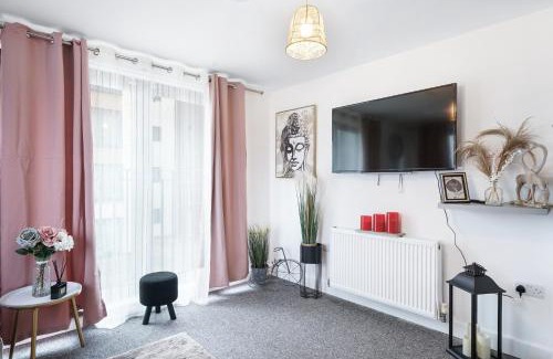 George Green Apartment | Affordable 1 & 2 Bed Apartments in Slough, Great Heathrow Location