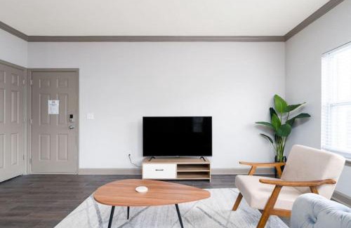 Indianapolis Apartment | Affordable 1-Bedroom Apartment Keystone