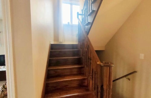 Newmarket House | Affordable 1BR Newmarket