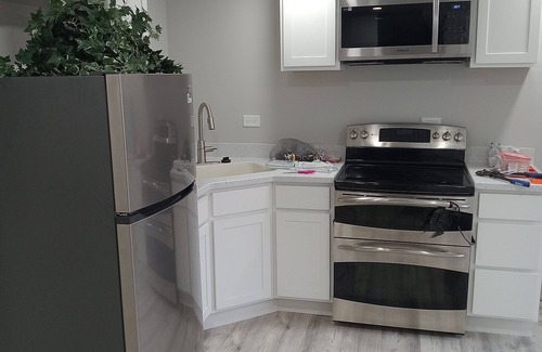 Montgomery Condo | Affordable Condo on the Lake