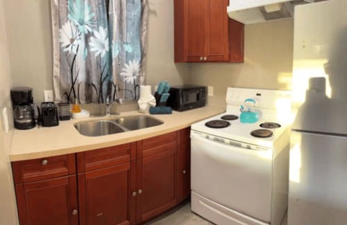 Plum Orchard Apartment | Affordable Duplex/4 Beds with 2 bath