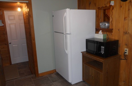 Custer House | Affordable, Family Friendly, Charming 2 Bedroom Home In The City Of Custer.