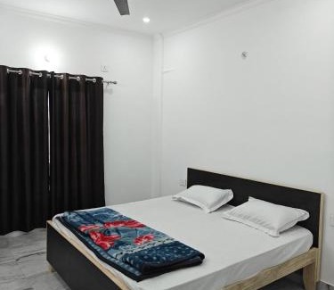 Mohangarh House | Affordable Non-AC Room Near IIM