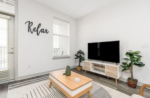 Lebanon Apartment | Affordable Private Bed Whitetown - Shared