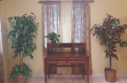 Silverdale House | Affordable Private Guest House