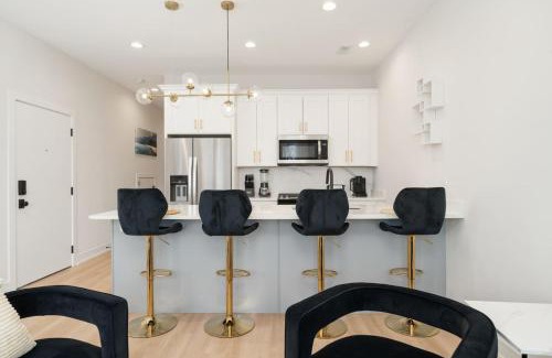 Bronzeville Apartment | Affordable Private Room 2 - Shared