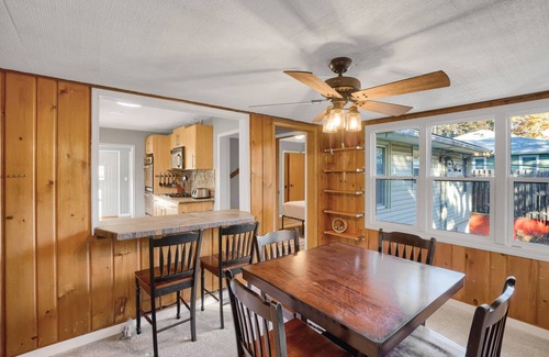 Robbinsdale House | Affordable & Spacious home near Minneapolis