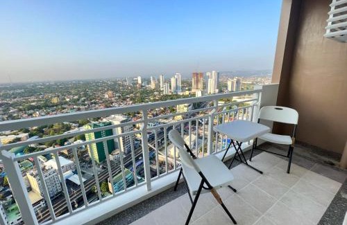 Project 4 Apartment | Affordable staycation BRAND NEW 2BR (39B) Infina Towers Aurora Boulevard