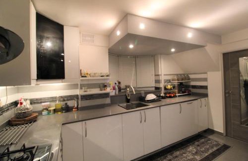 North Stifford House | Affordable Stays