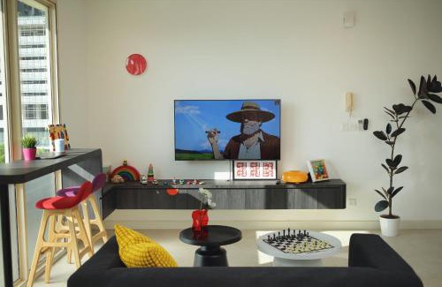 Medini Apartment | Afiniti 2BR Sunlit Designer - 3 Min To Legoland
