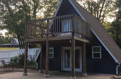 Hardin House | AFrame Kentucky Lake in Pirates Cove