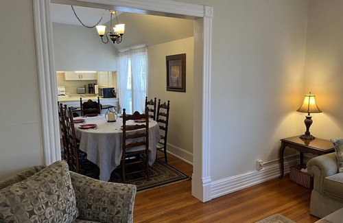 Oneonta Apartment | After the Game 2 - 2nd floor apt near ASV