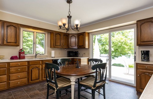 Branchport House | Afternoon Paradise: Stunning Lakeside Estate on Keuka's West Side