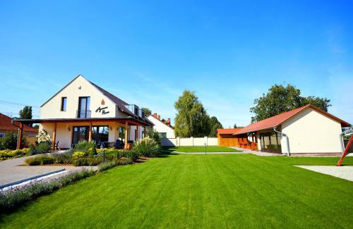 Villany Bed & Breakfast | Agancsos Panzió Villány