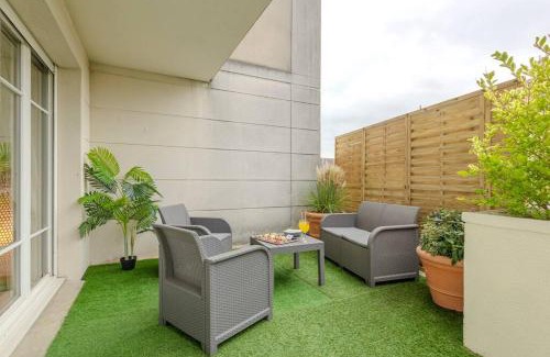 Magny-le-Hongre Apartment | Agapé by Kleidos -Disney à 10min, T2 , 4P, Parking gratuit et terrasse
