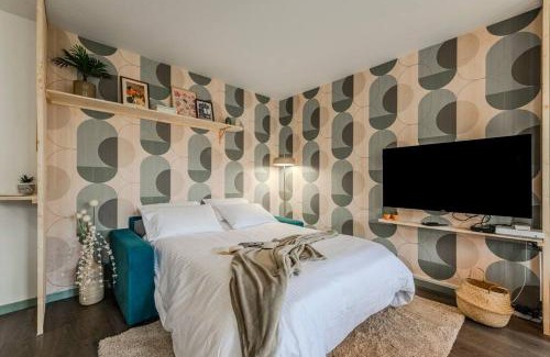 Magny-le-Hongre Apartment | Agapé by Kleidos -Disney à 10min, T2 , 4P, Parking gratuit et terrasse