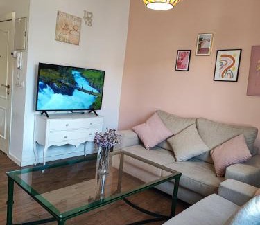 Ciudad Jardin Apartment | Agarimo Homes - Tu hogar lejos de casa