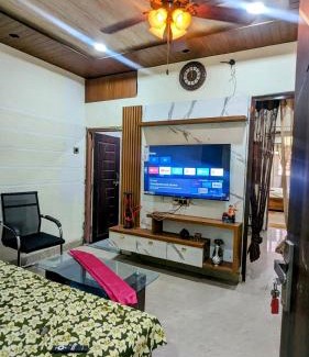 Sigra Apartment | Agastya HomeStay by PR