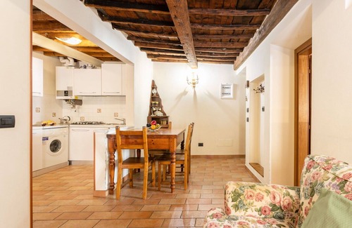 Santo Spirito Apartment | Agatha, Unique 3 Br Apartment By Halldis