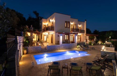Filaki Villa | Ageri Traditional Villa
